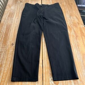 Men’s Haggar 34x30 Iron Free Premium Khaki Pants
